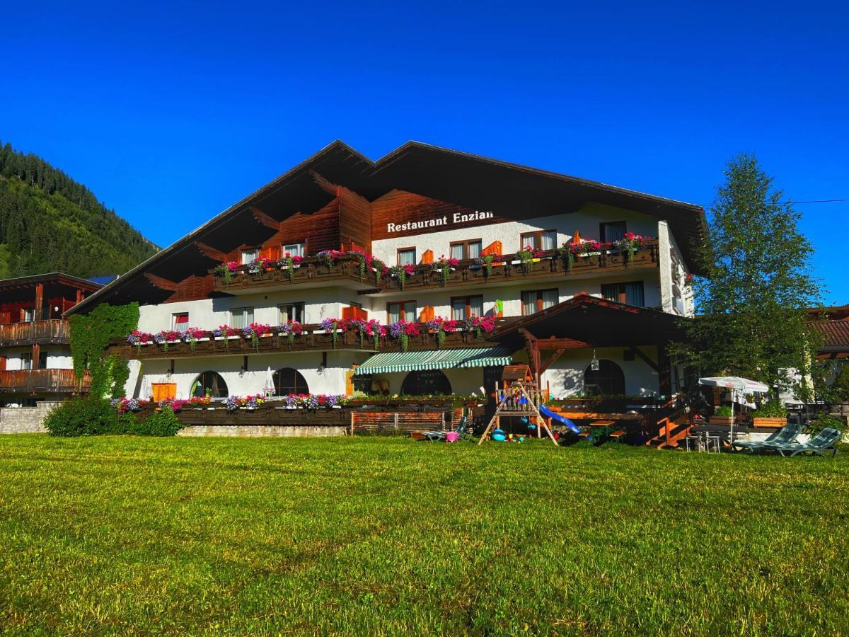 Gasthof Enzian Tannheim Exterior foto